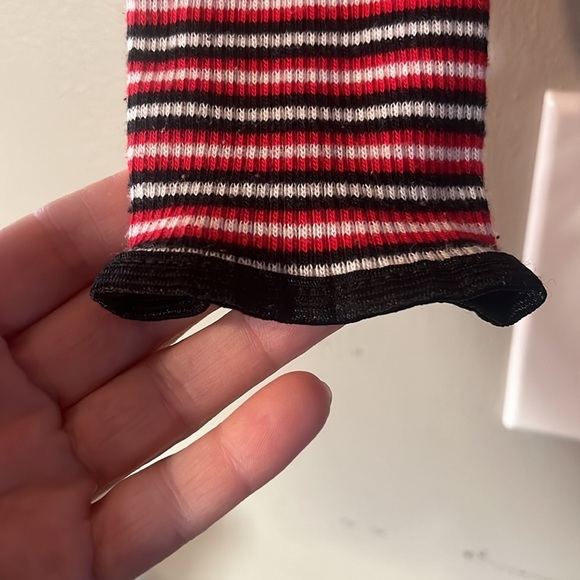 Warner Bros. Tweety Striped Red and Black Kids Shirt - Picture 4 of 5